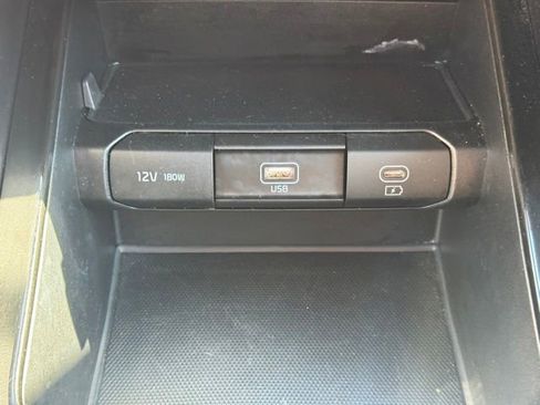 Certified 2024 Kia Telluride LX FWD image 19