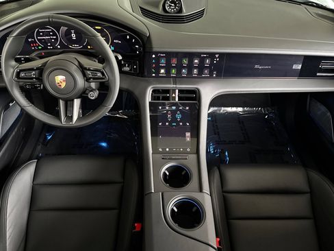 New 2025 Porsche Taycan GTS image 6