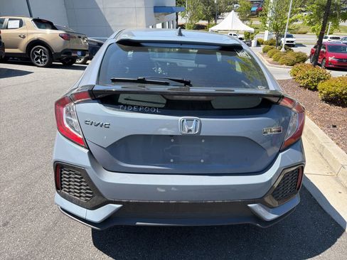 Used 2019 Honda Civic EX image 9