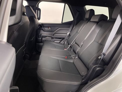 New 2026 Toyota 4Runner Limited AWD/4WD image 13
