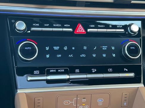 New 2026 Hyundai Santa Fe Calligraphy AWD/4WD image 22
