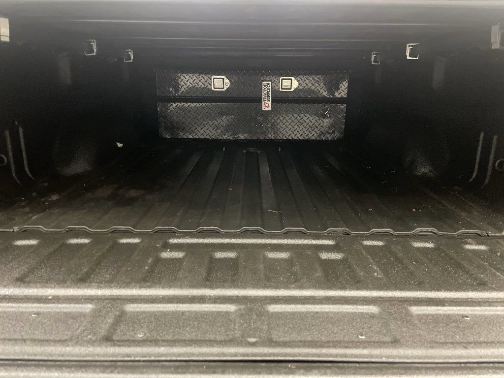 Used 2016 Chevrolet Silverado 2500 W/T w/ WT Convenience Package AWD/4WD image 14