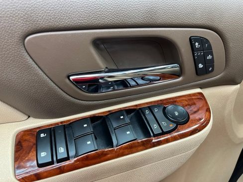 Used 2012 GMC Sierra 1500 SLT w/ SLT Convenience Package AWD/4WD image 30