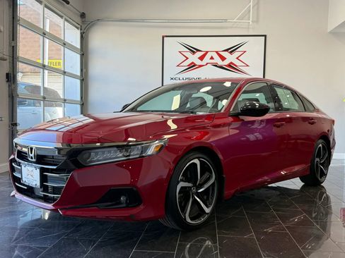 Used 2021 Honda Accord Sport image 3
