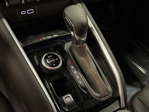 Certified 2025 Chevrolet Colorado Z71 w/ Z71 Convenience Package 2 image 35