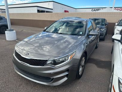 Used 2018 Kia Optima LX w/ 17" Alloy Wheels Package