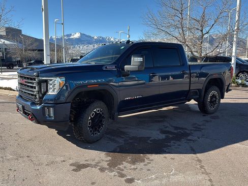 Used 2021 GMC Sierra 3500 AT4 w/ AT4 Premium Plus Package image 3