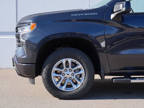 Used 2024 Chevrolet Silverado 1500 RST image 11