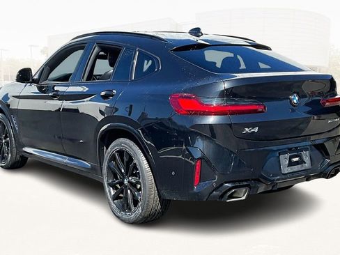 Used 2022 BMW X4 xDrive30i image 4