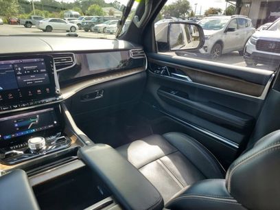 Used 2022 Jeep Grand Wagoneer Series II w/ Premium Group II