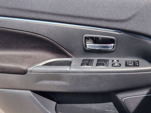 Used 2021 Mitsubishi Outlander Sport Black Edition image 24