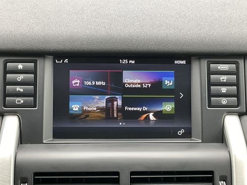 Used 2016 Land Rover Discovery Sport HSE image 15