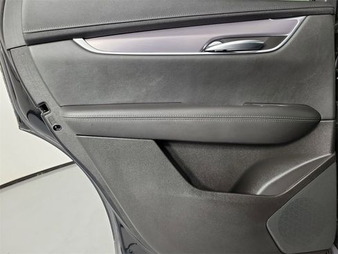 Certified 2023 Cadillac XT5 Luxury image 13