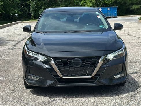 Certified 2022 Nissan Sentra SR w/ Electronics Package FWD image 3