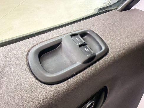Used 2024 Ford Transit 350 XLT RWD image 12