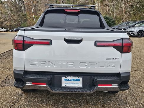 Certified 2025 Hyundai Santa Cruz Limited image 5