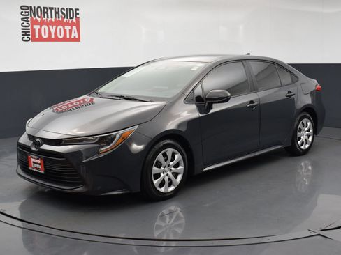 Used 2023 Toyota Corolla LE FWD image 8