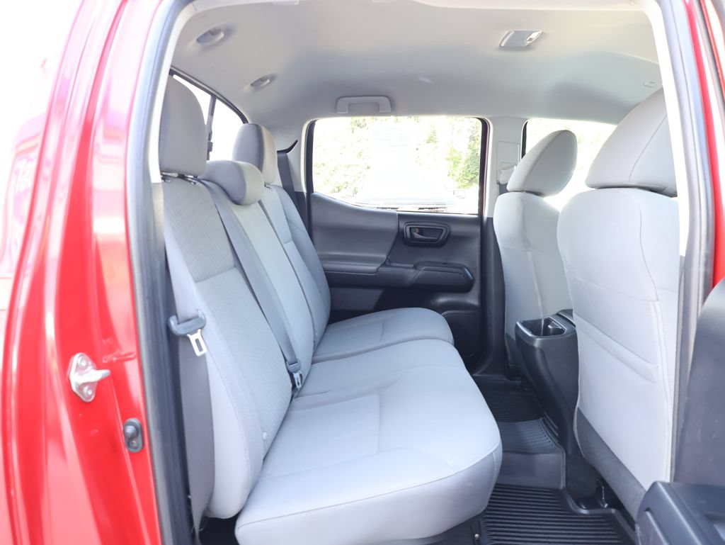 Used 2020 Toyota Tacoma SR AWD/4WD image 30