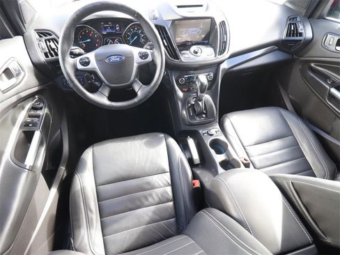 Used 2015 Ford Escape Titanium image 8