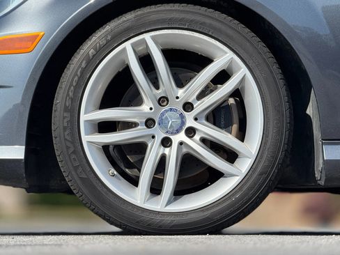 Used 2014 Mercedes-Benz C 250 Sedan image 27