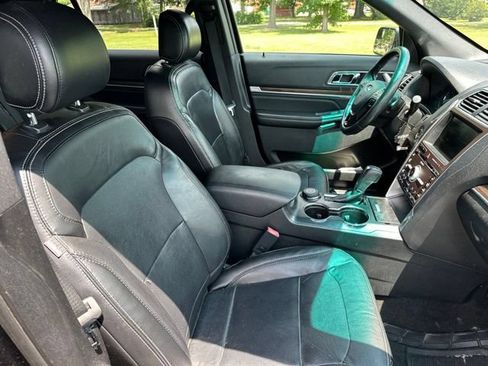Used 2016 Ford Explorer Limited AWD/4WD image 26
