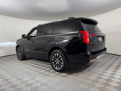 Used 2025 Ford Expedition Platinum AWD/4WD image 10