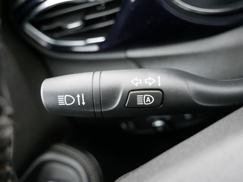 Used 2022 Buick Encore GX Select image 25