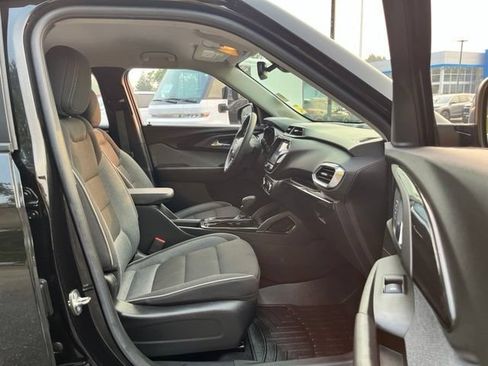 Used 2022 Chevrolet TrailBlazer LT w/ Convenience Package AWD/4WD image 19