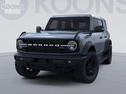 New 2025 Ford Bronco Outer Banks image 2