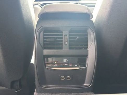 Used 2025 BMW M3 Competition w/ Executive Package image 34