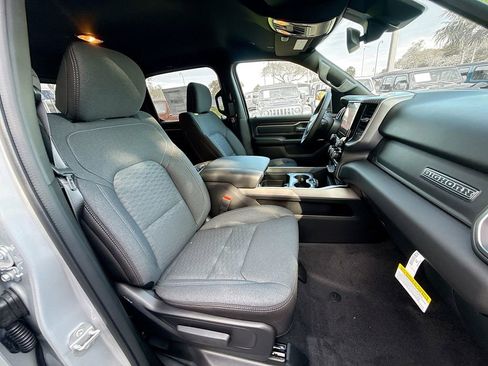 New 2026 RAM 1500 2WD Crew Cab image 32