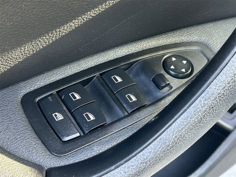 Used 2019 BMW X1 sDrive28i image 29