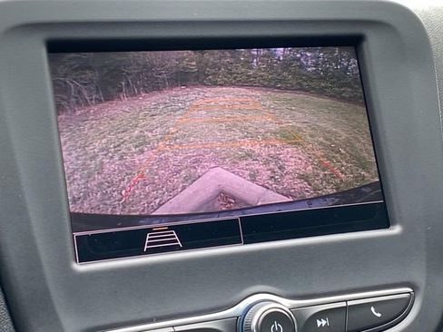 Used 2022 Chevrolet Equinox LT image 24