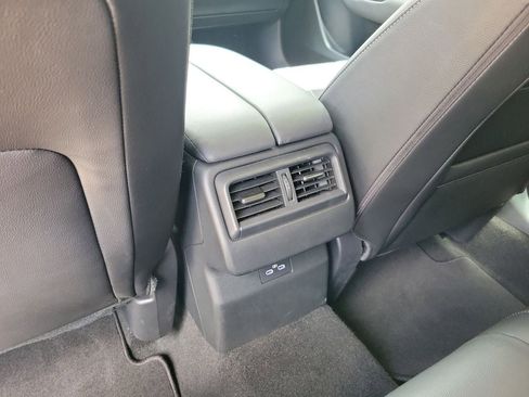 Used 2026 MAZDA CX-50 AWD 2.5 S w/ Preferred Pkg image 11
