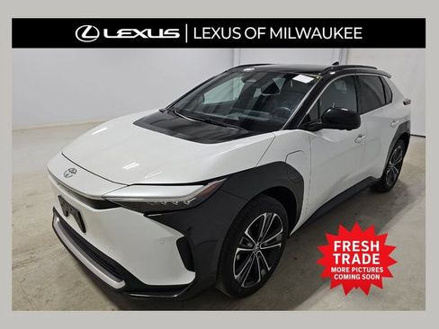Used 2023 Toyota bZ4X FWD w/ Weather Package image 1