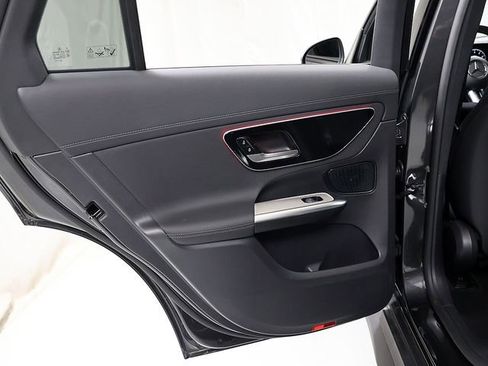 Certified 2026 Mercedes-Benz GLC 300 4MATIC image 24