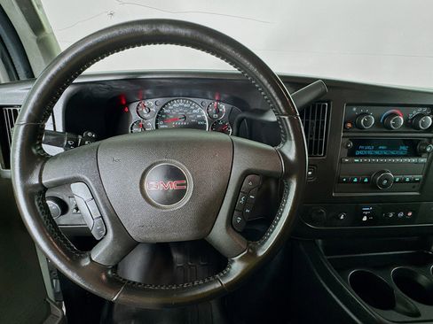 Used 2023 GMC Savana 2500 w/ Driver Convenience Package image 11