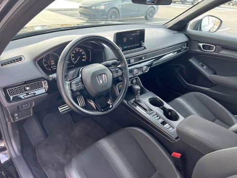 Used 2023 Honda Civic Sport image 16