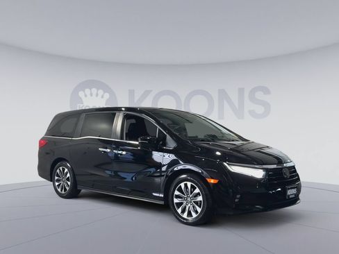Used 2023 Honda Odyssey EX-L image 2