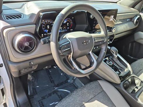 Used 2024 Chevrolet Colorado ZR2 w/ ZR2 Bison Edition AWD/4WD image 9