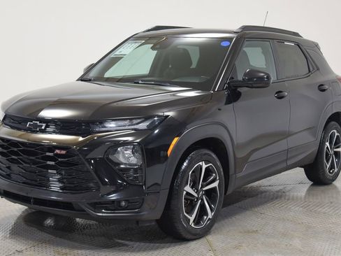 Used 2021 Chevrolet TrailBlazer RS FWD image 8