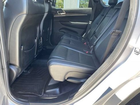 Used 2017 Jeep Grand Cherokee Limited w/ Luxury Group II AWD/4WD image 16