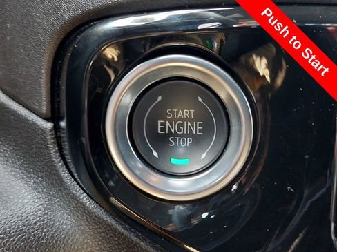 Used 2025 Chevrolet Silverado 1500 LT image 24