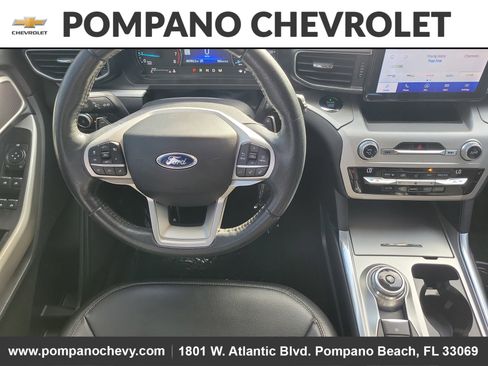 Used 2020 Ford Explorer XLT w/ Equipment Group 202A image 16