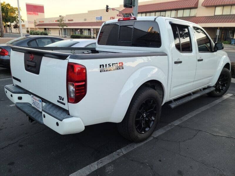 Used 2019 Nissan Frontier SV w/ Value Truck Package RWD image 5