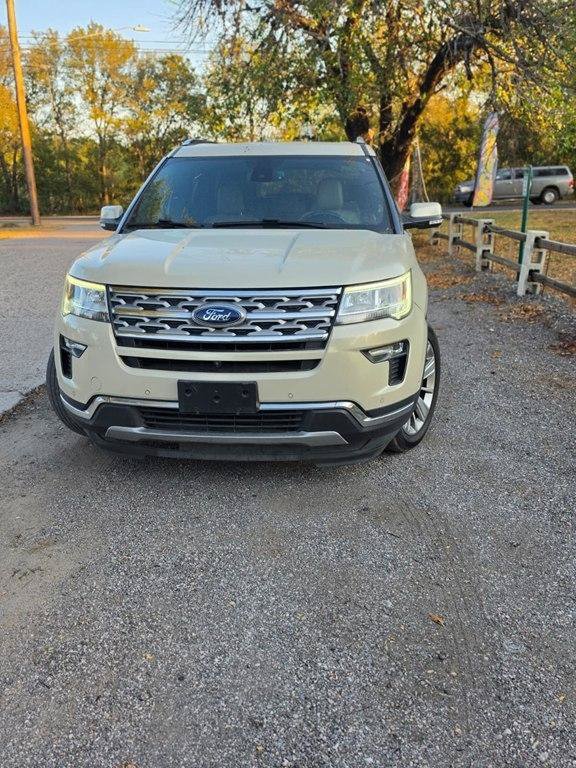 Used 2018 Ford Explorer Limited w/ Equipment Group 301A AWD/4WD image 1
