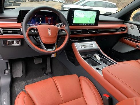New 2026 Lincoln Aviator Reserve image 16