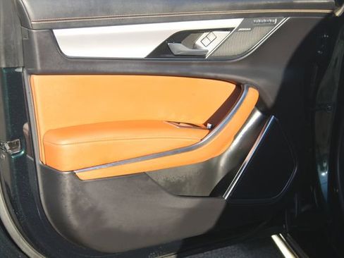 Used 2022 Jaguar XF R-Dynamic SE image 23