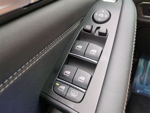 New 2026 BMW X7 M60i image 23