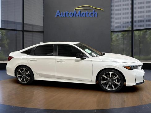 Used 2025 Honda Civic Sport Touring image 13